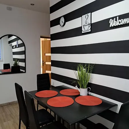 Апартаменты Luna Эгер